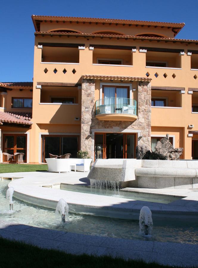 Hotel Marana Golfo Aranci Exterior photo